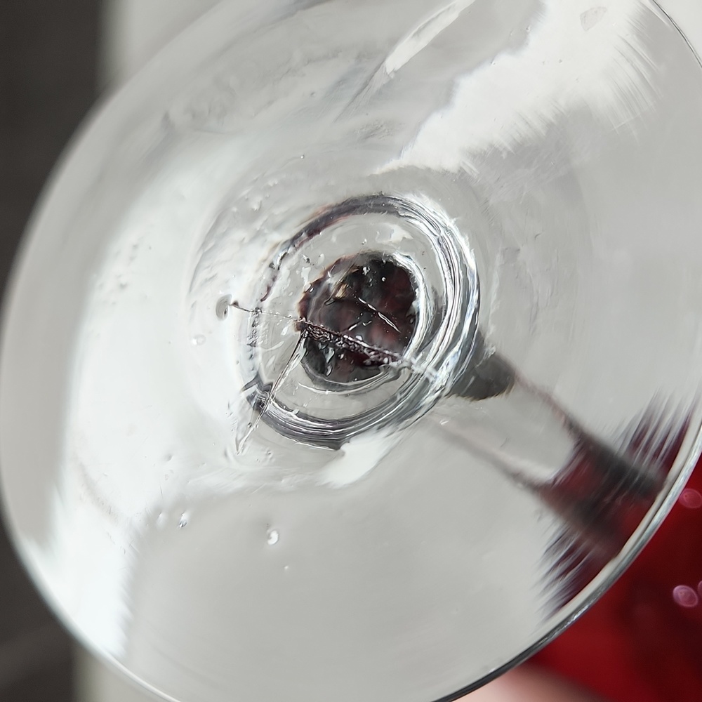 4 Cranberry Glasses - Picture 10 of 10